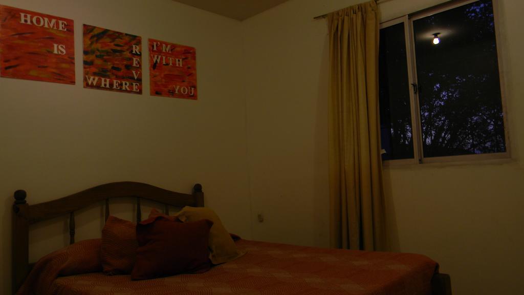 Punto Urbano Hostel Mendoza Rum bild