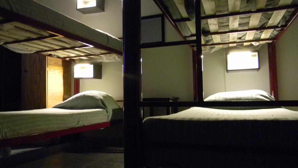 Punto Urbano Hostel Mendoza Rum bild