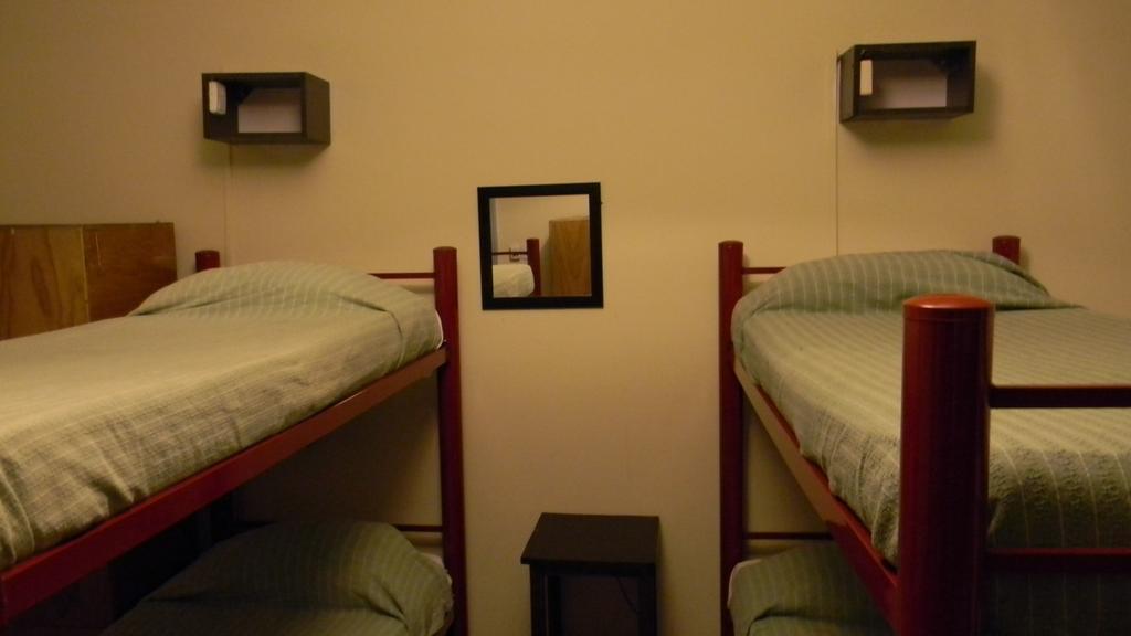 Punto Urbano Hostel Mendoza Rum bild