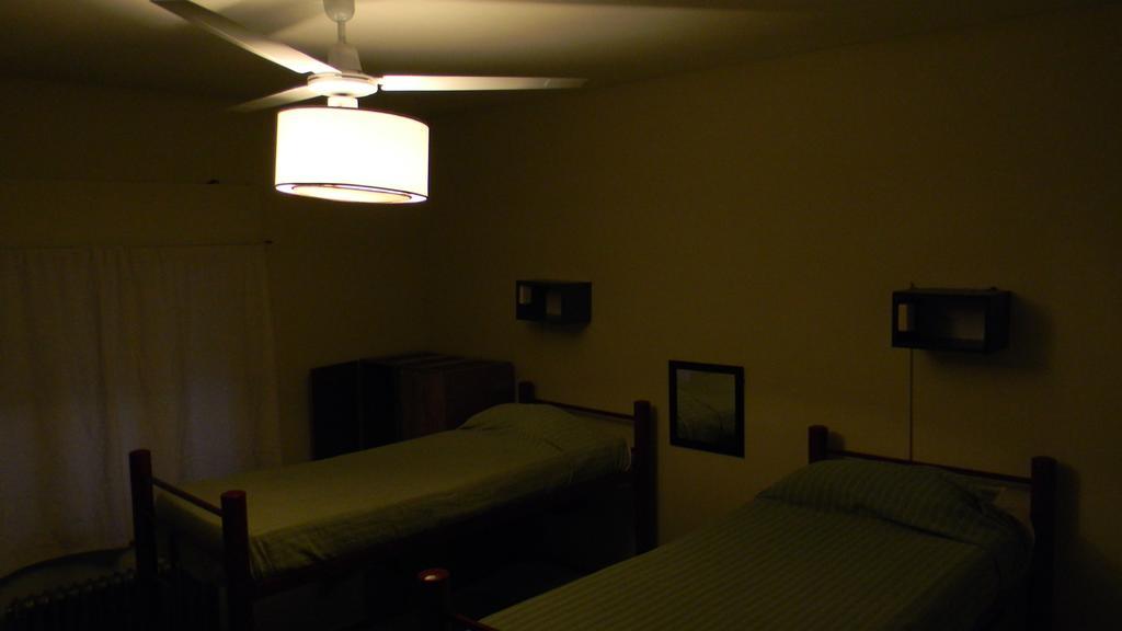 Punto Urbano Hostel Mendoza Rum bild