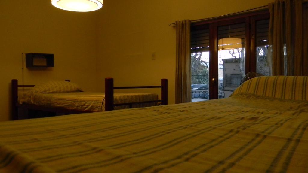 Punto Urbano Hostel Mendoza Rum bild