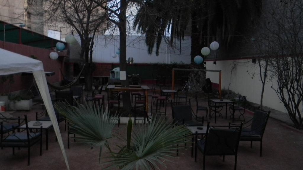 Punto Urbano Hostel Mendoza Exteriör bild